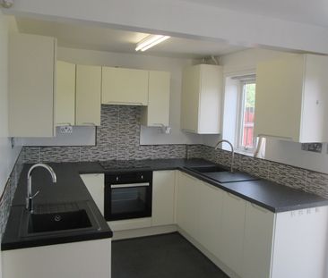 2 Bed Semi-Detached House, The Bails, M7 - Photo 1