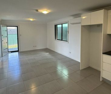 2-Bedroom Granny Flat in Rosemeadow - Photo 1