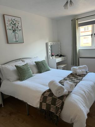 1 Bed Flat, Islington, N7 - Photo 1