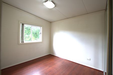 574A Great Western Highway Pendle Hill NSW 2145 - Photo 2