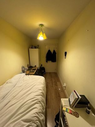 Room in a Shared Flat, Century House, SE1 - Photo 1