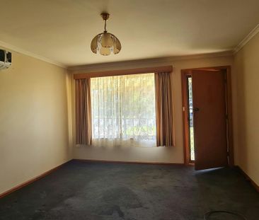 Neat & Tidy 2 Bedroom Unit - Photo 1