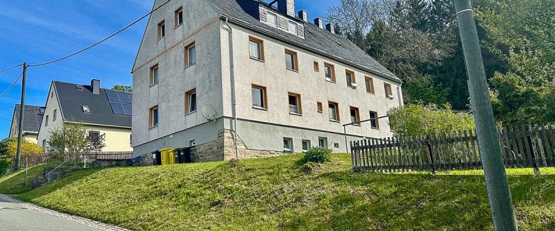 Gemütliche, kleine 3-Raum-Wohnung in landschaftlich schöner Lage von Bärenstein OT Kühberg! - Photo 1