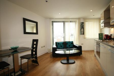 1 bedroom flat to rent - Photo 3