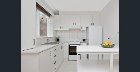 1/62-64 Rupert Street, West Footscray, Vic 3012 - Photo 3