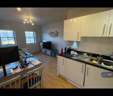 1 bedroom flat to rent - Photo 3