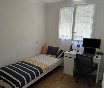 🏠 Vous êtes (futurs) étudiant·es et cherchez une - Photo 3