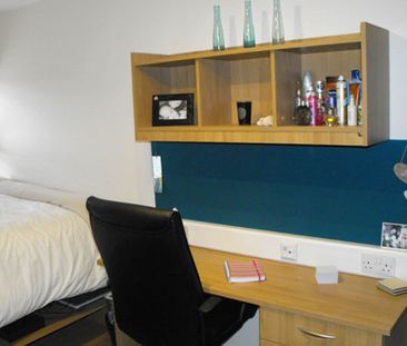 The Jazz Bar, Flat 6, 5 Bedrooms, 2nd Floor Flat, in Preston - Photo 5