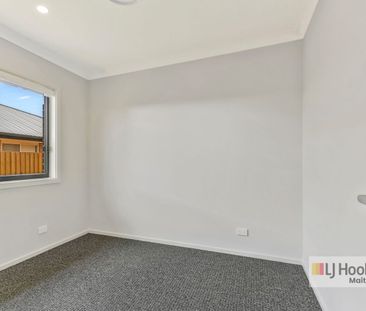 Brand New 4-Bedroom Family Home - Photo 3