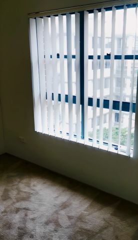 3 beds 2 bath - Photo 3