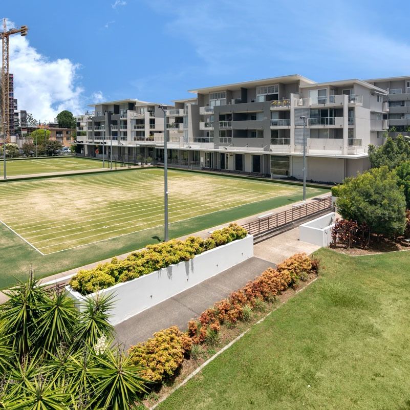 2 BEDROOM 2 BATH UNFURNISHED APARTMENT IN CENTRAL INDOOROOPILLY - Photo 1
