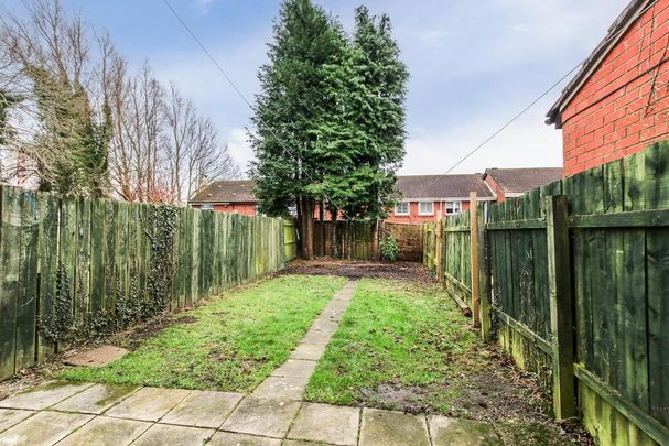 2 bedroom semi-detached house to rent - Photo 1