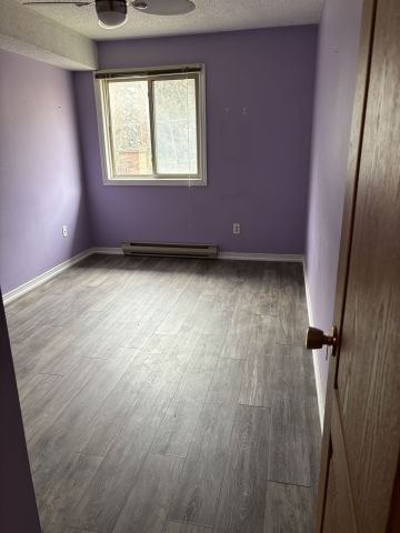 For Lease - 25 Meadow Lane Unit# 302, Barrie, Ontario - Photo 2