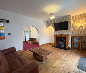 3 bedroom terraced house to rent - Photo 5