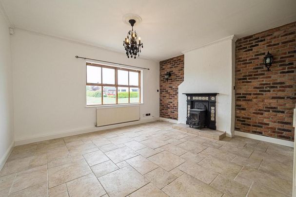 6 bedroom house to rent - Photo 1