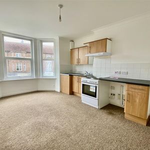 Rowlands Road, Worthing - Photo 2