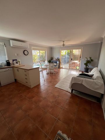 Burleigh Waters - Photo 4