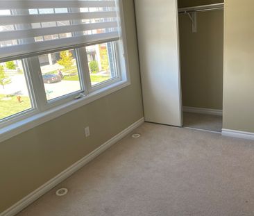 For Lease - 22 Boadway Crescent, Whitchurch-Stouffville, Ontario - Photo 5