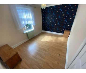 Crown Street, New England - Photo 3