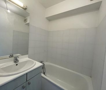 Location Appartement 1 pièce 18m² LE BOURGET DU LAC 73370 - Photo 2