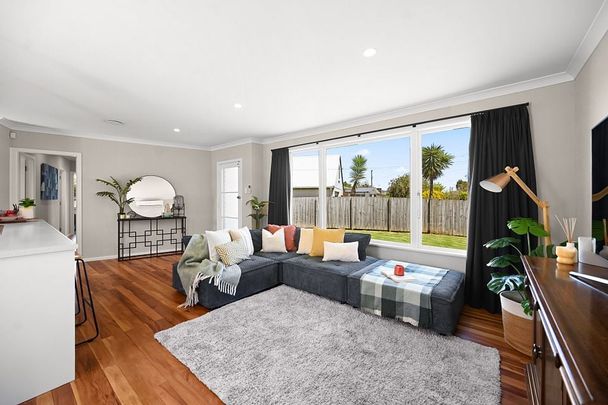 Charming 3BR Home in Silverdale! - Photo 1