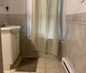 For Lease - 13 Young Street, Halton Hills, Ontario - Photo 6