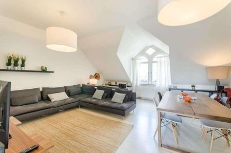 Old Brompton Road, Earls Court, SW5 - Photo 2