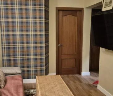 Alquiler de piso en Centro Histórico - Photo 1