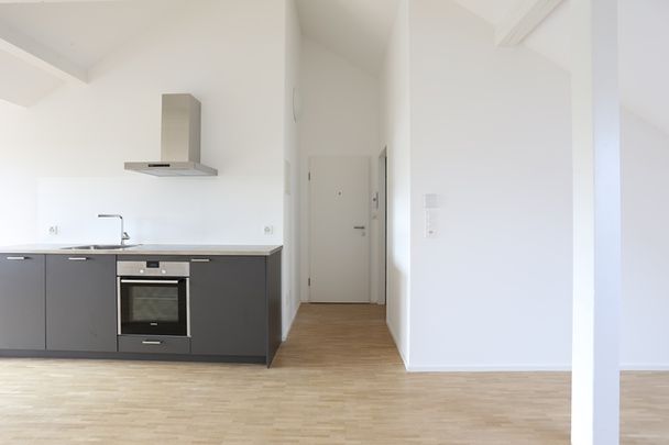 Attraktive 1-Zimmerdachwohnung nähe Kannenfeldpark - Foto 1