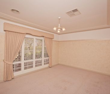 Inviting North Griffith Home! - Photo 4