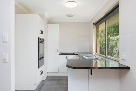 Cozy Living with Outdoor Space to Enjoy - PLEASE NOTE ALL INSPECTIONS ARE ON NSW TIME - Photo 3