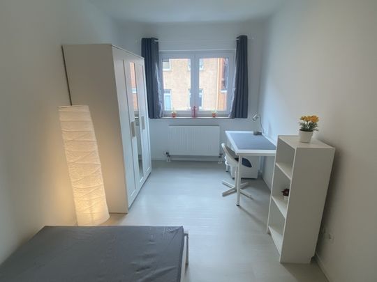 Vollsanierte und möblierte 1-Zimmerwohnu ... - Photo 1