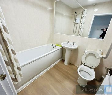 Belle Vale Road, Liverpool, Merseyside, L25 - Photo 3