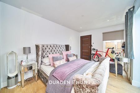 Chelmsford Road, Shenfield, Brentwood - Photo 5