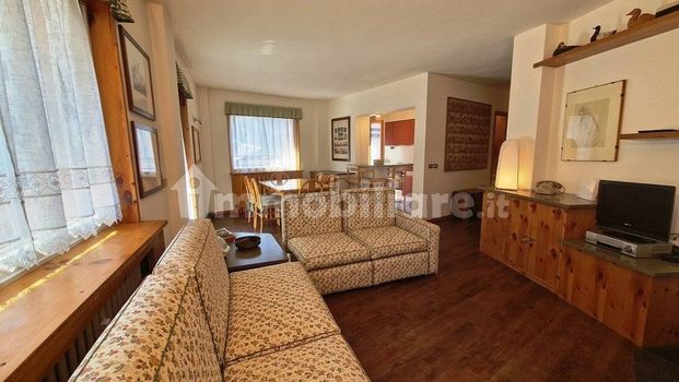Quadrilocale via-Rue F. Magni 1, Centro, Courmayeur - Photo 1
