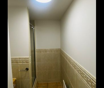 2 Bed Flat, Meadow Place Road, EH12 - Photo 1