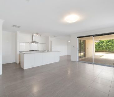 11 Hurn Rise - Photo 5