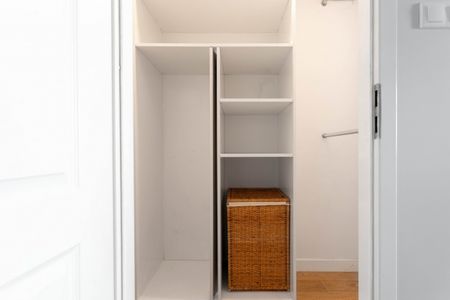 Ładny apartament, 2 balkony, garderoba, Metro - Фото 2