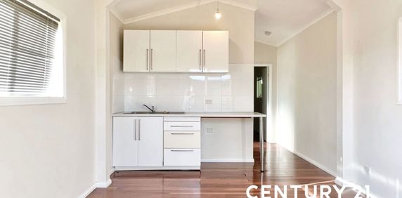 1 Bedroom Flat in Blacktown - Photo 2