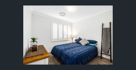 Modern Family Living - 13.3kW Solar + 15kW Battery Included - Photo 3