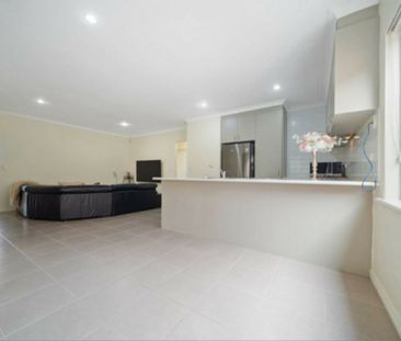 Modern Family Home Perfect For Your Small Family - Photo 4