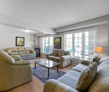 For Lease - 14 Middlecote Drive, Ajax, Ontario - Photo 2
