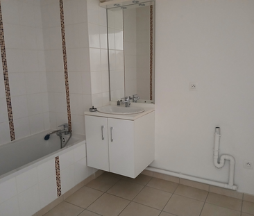 APPARTEMENT REIMS, Rue Ponsardin, F3 avec parking - Photo 3