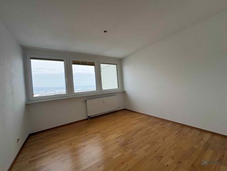 tolle Wohnung mit Rundumblick und Einbauküche - Foto 3