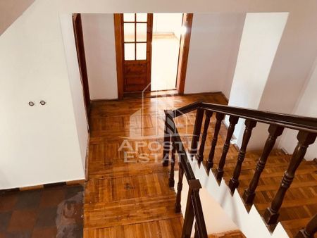 Casa tip duplex, P+2E, garaj, zona Simion Barnutiu - Fotografie 5