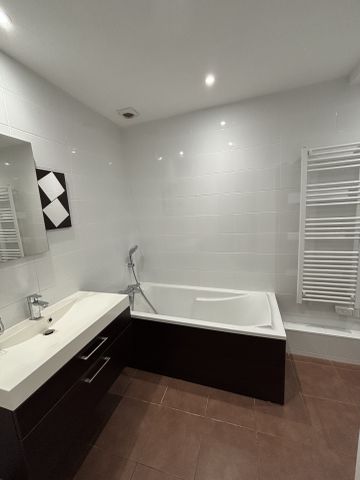 Location Appartement 3 pièces 81m² VICHY 03200 - Photo 5