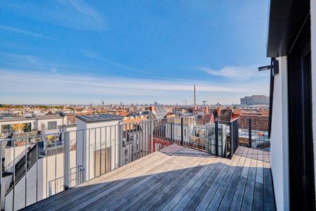 Familienwohnung in privatem Haus! Garagenplatz direkt im Haus! - Photo 3