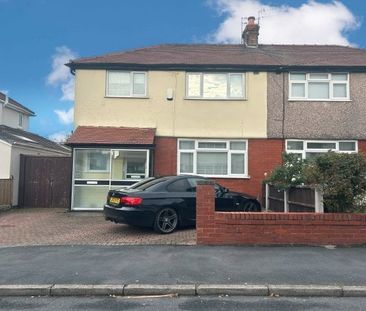 Trevor drive, Crosby, L23 2RN - Photo 2