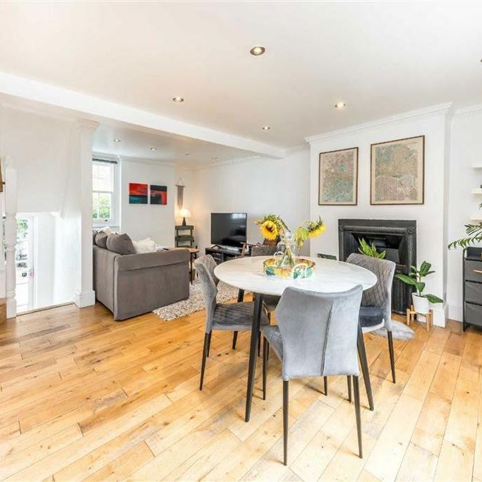 3 bedroom terraced house to rent - Photo 1