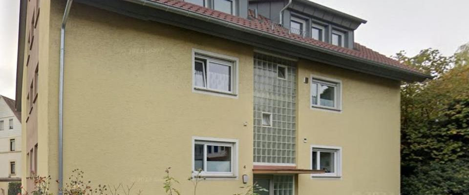 Sonnige 3-Zimmer Wohnung mit Balkon und Garage - Foto 1